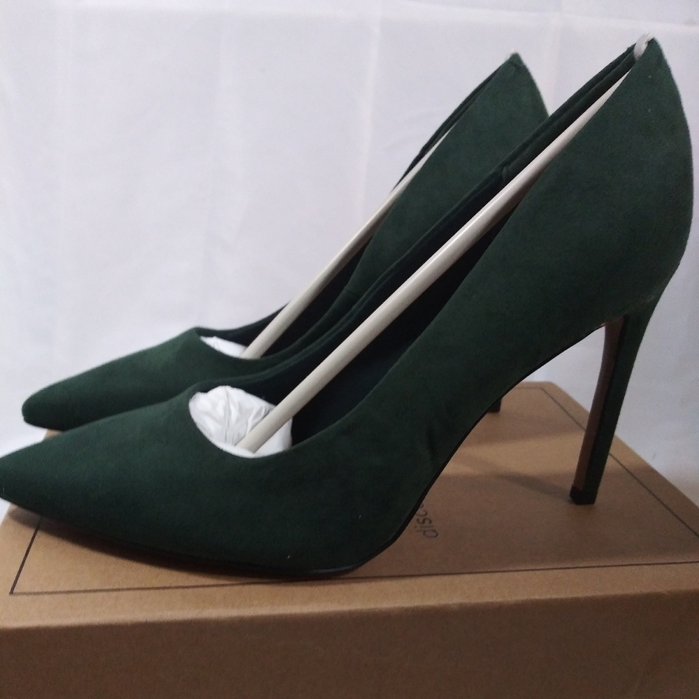 Heels size 9